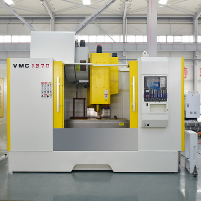 مرکز ماشینکاری عمودی ماشین فرز فلز VMC CNC تولید کنندگان VMC1370