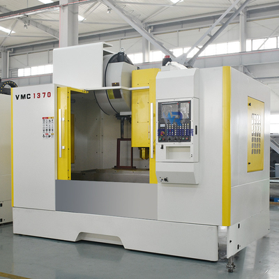 مرکز ماشینکاری عمودی ماشین فرز فلز VMC CNC تولید کنندگان VMC1370