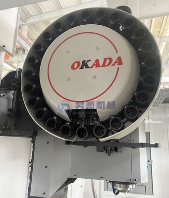 CNC کنترل عمودی مرکز ماشینکاری 16/24 ابزار تعویض ظرفیت 1400 x 700 میلی متر