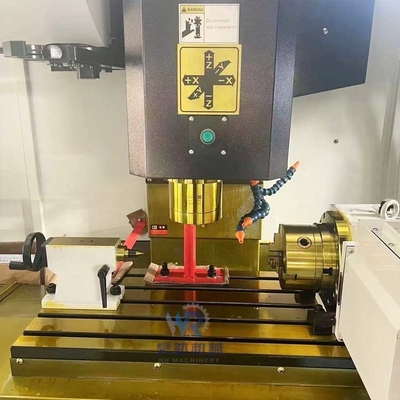 ماشین فریزینگ عمودی 4 محور CNC VMC650